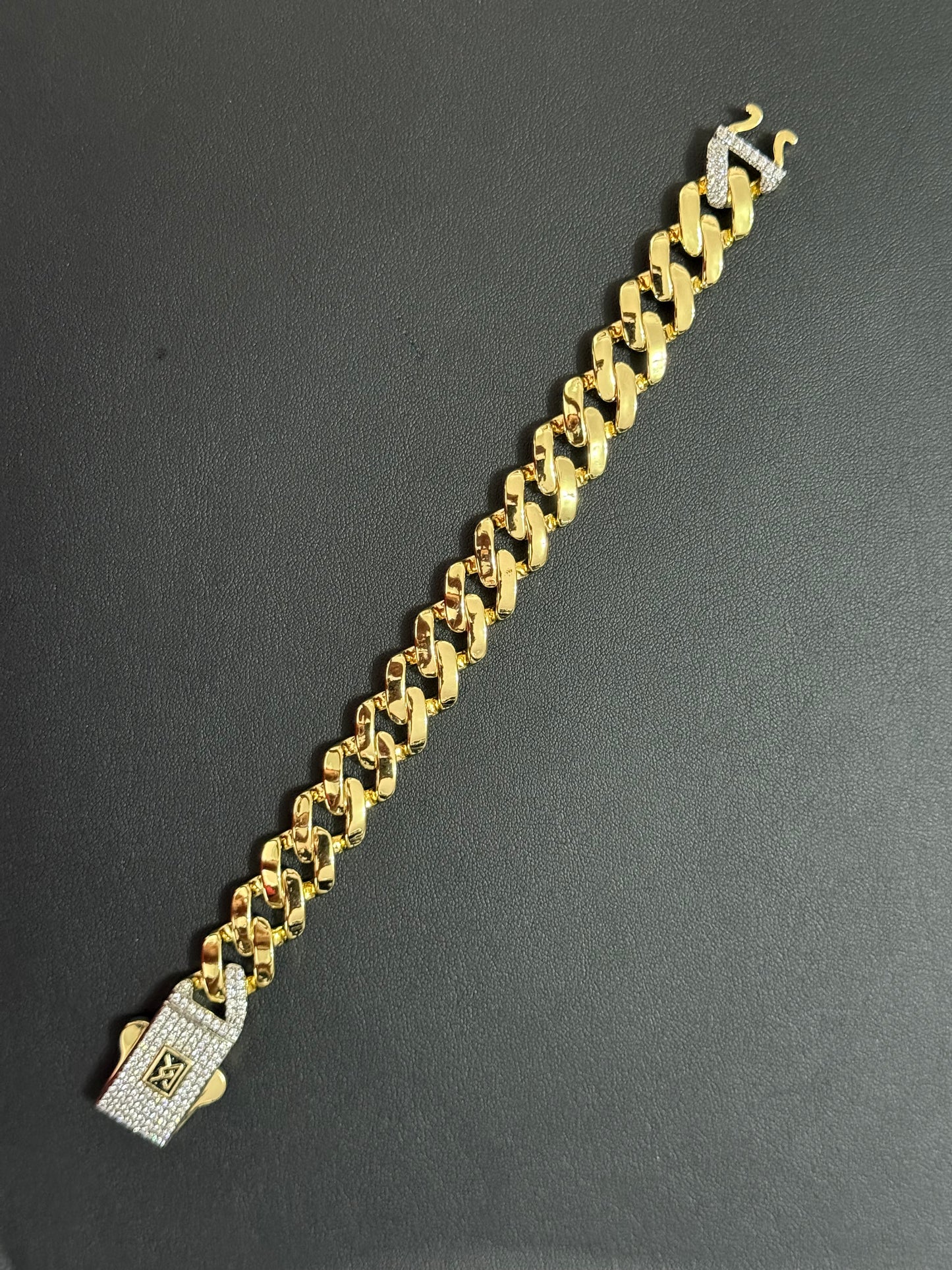 Pulso Monaco Gold